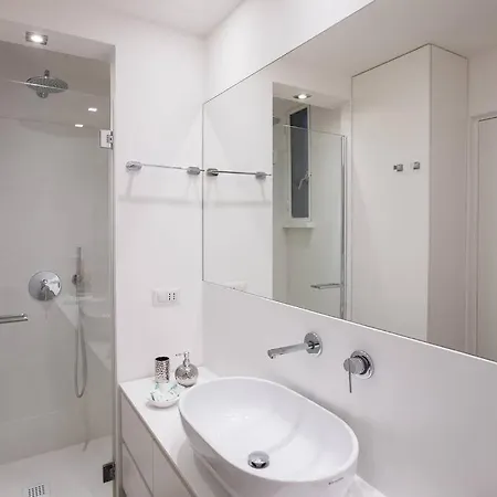 White Trastevere - Topcollection * Rom